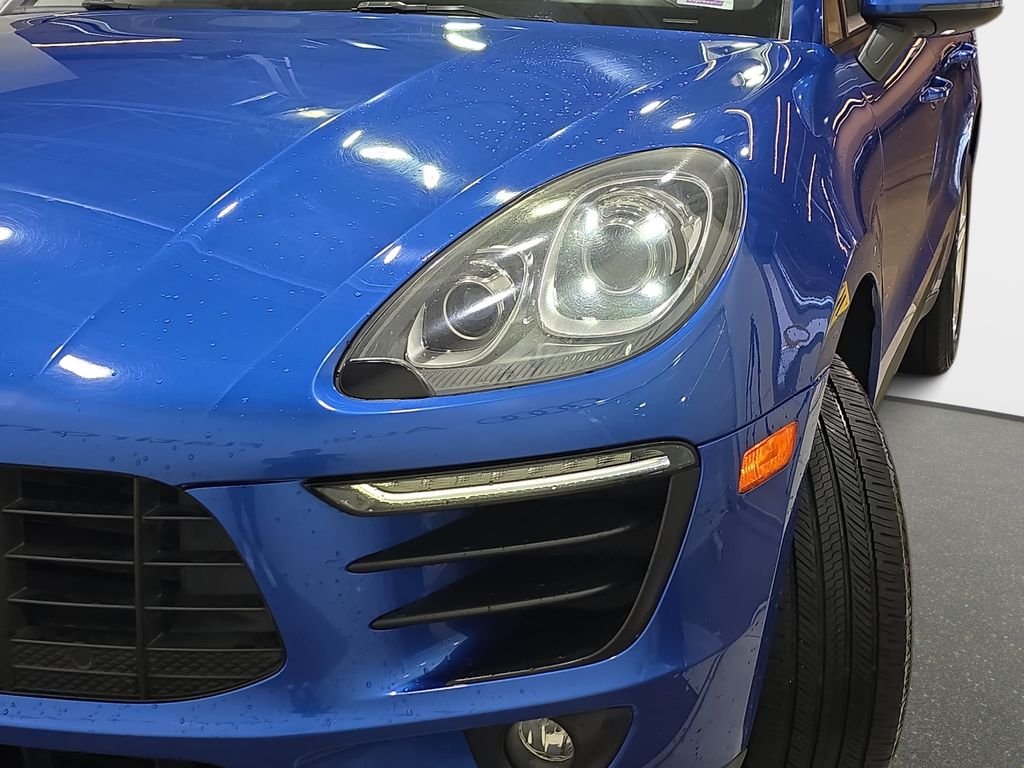 Used 2017 Blue Porsche Base image 34