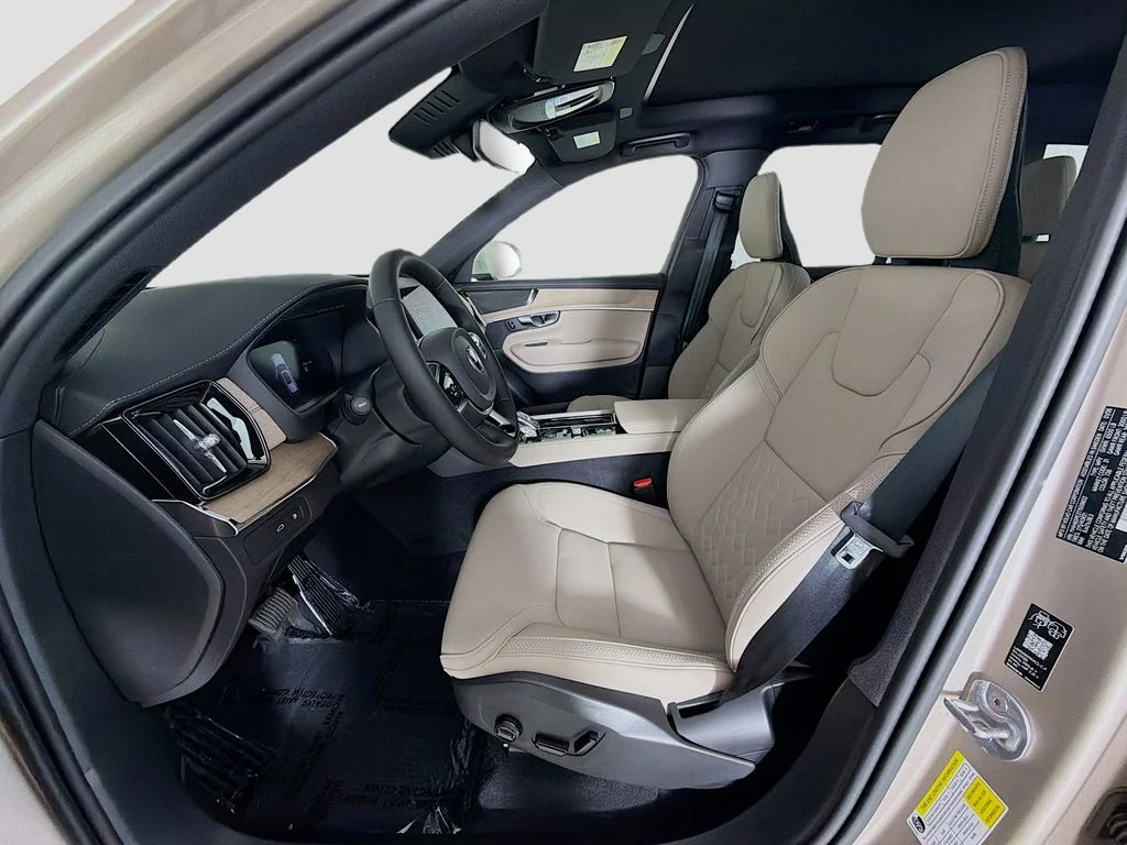 New 2026  Volvo T8 Plus image 22