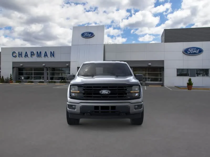 New 2026 Carbonized Gray Metallic Ford XLT image 6