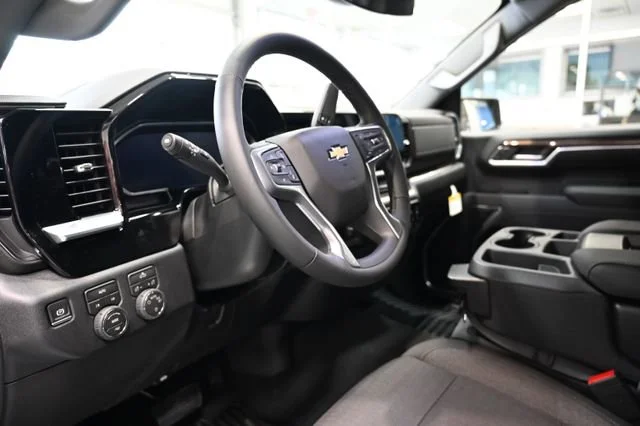 2026 Chevrolet Silverado 1500 LT - Photo 19