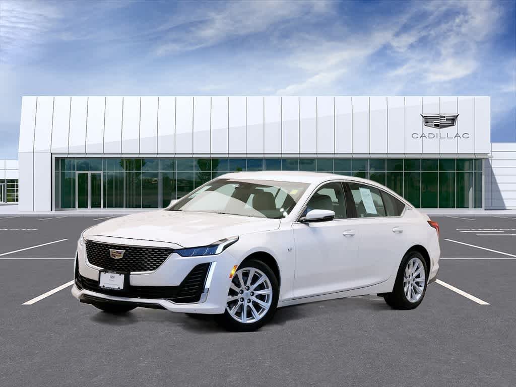2022 Cadillac CT5 Luxury