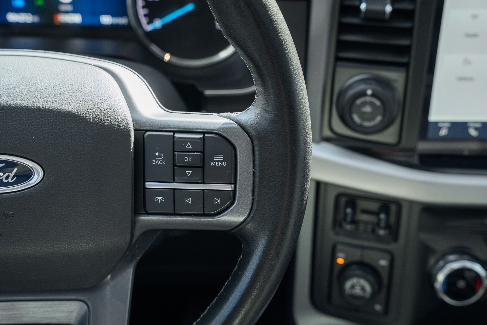 Certified Used 2023  Ford XLT image 30