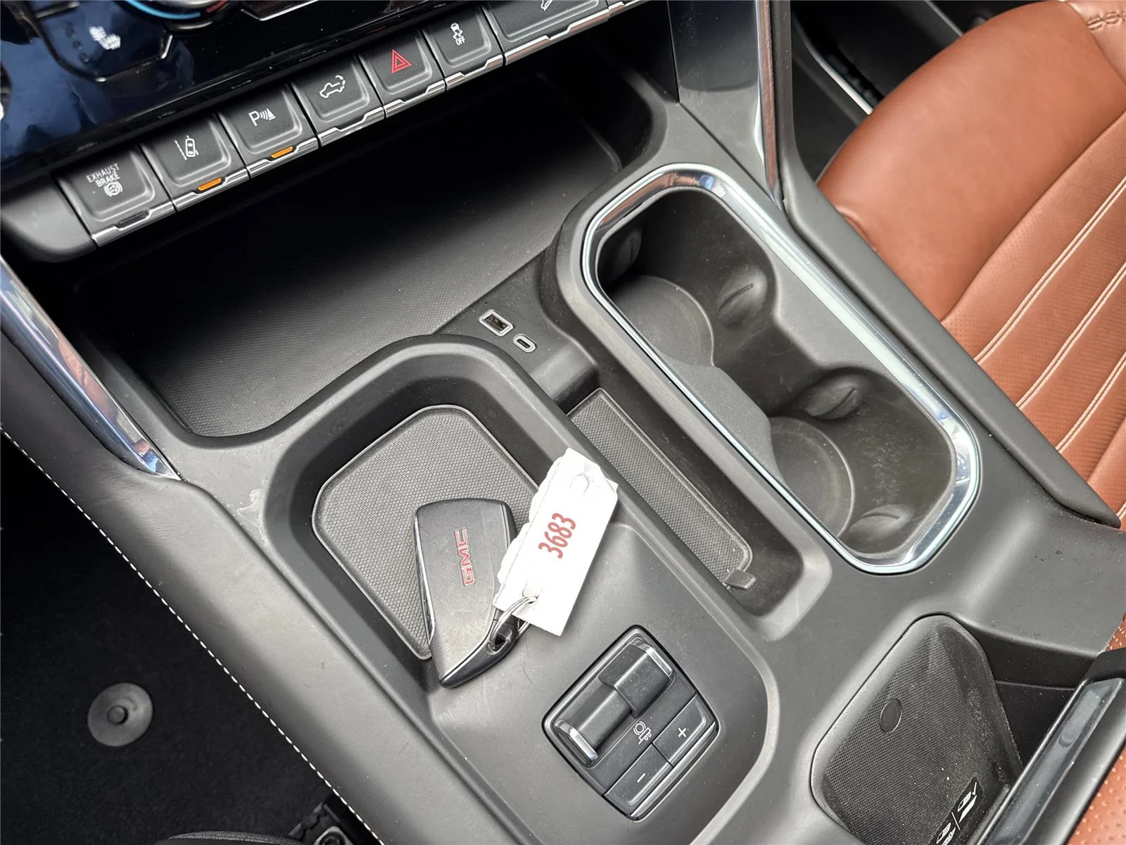 Used 2024 Sterling Metallic GMC Denali Ultimate image 28