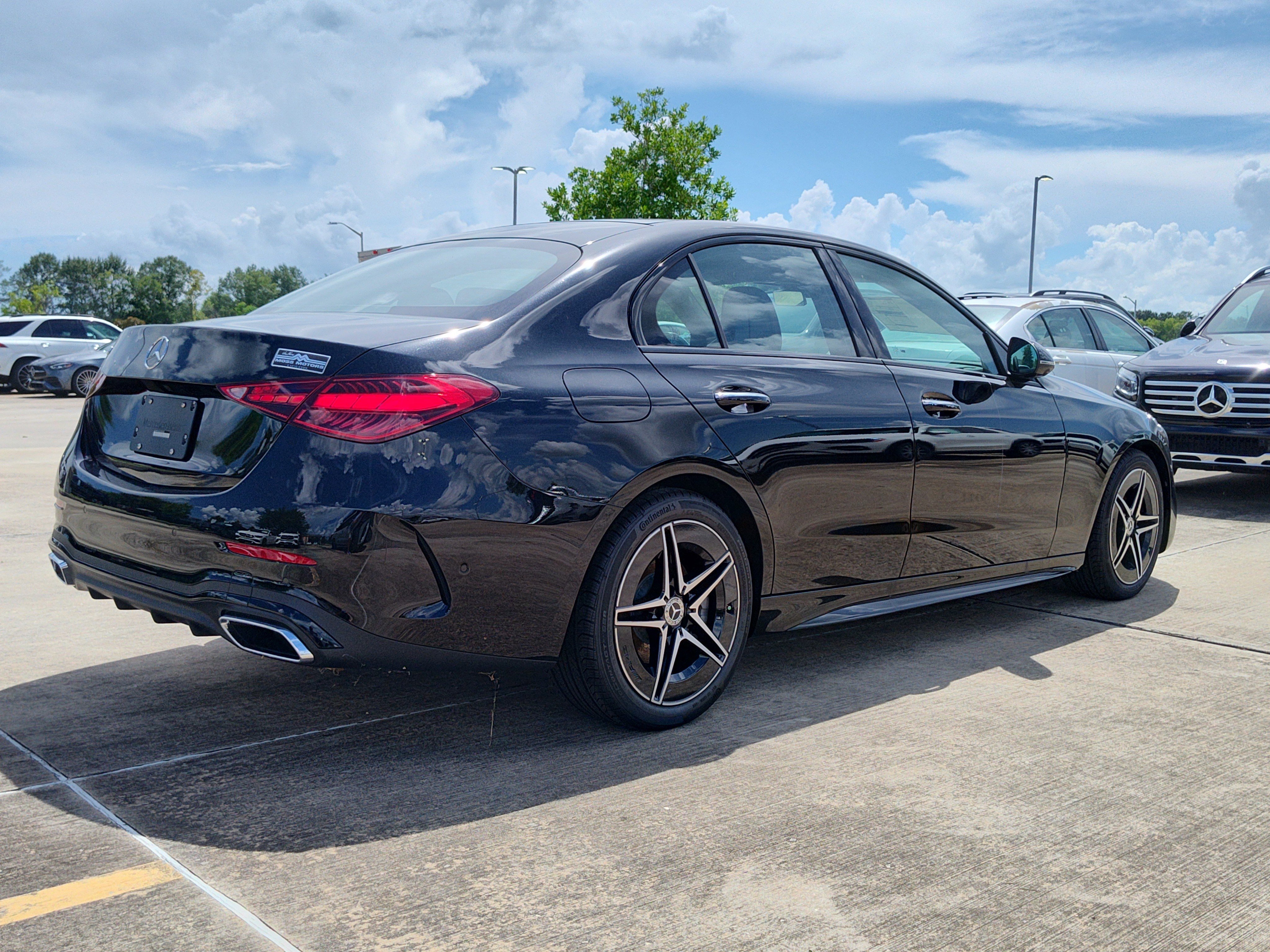 2025 Mercedes-Benz C-Class Sedan C 300 - Photo 19