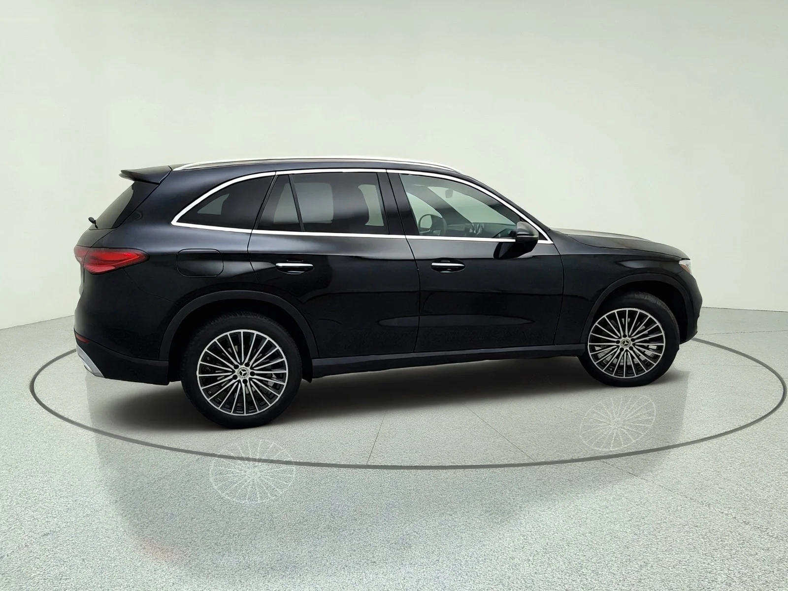 2026 Mercedes-Benz GLC Base - Photo 14