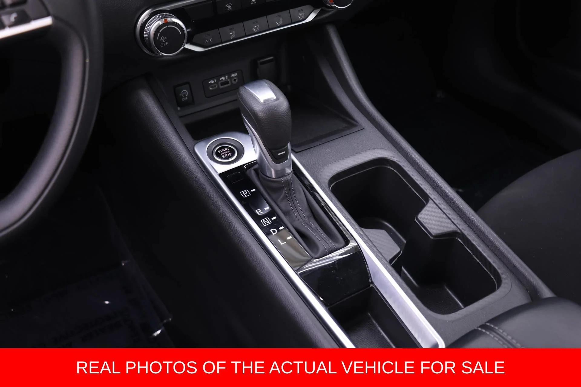 2025 Nissan Sentra SV - Photo 12