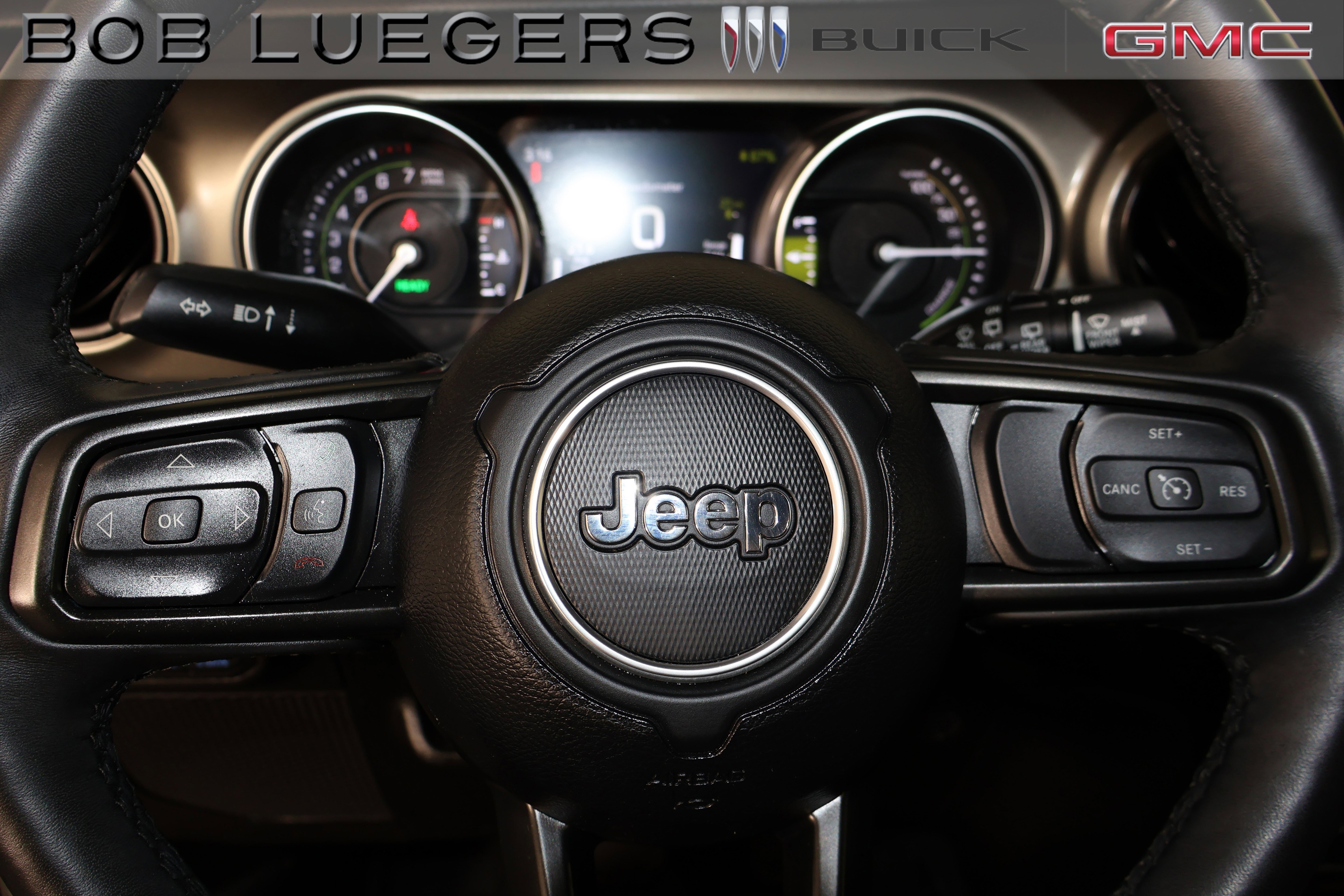 Used 2023 Gray Jeep 4x4 image 22