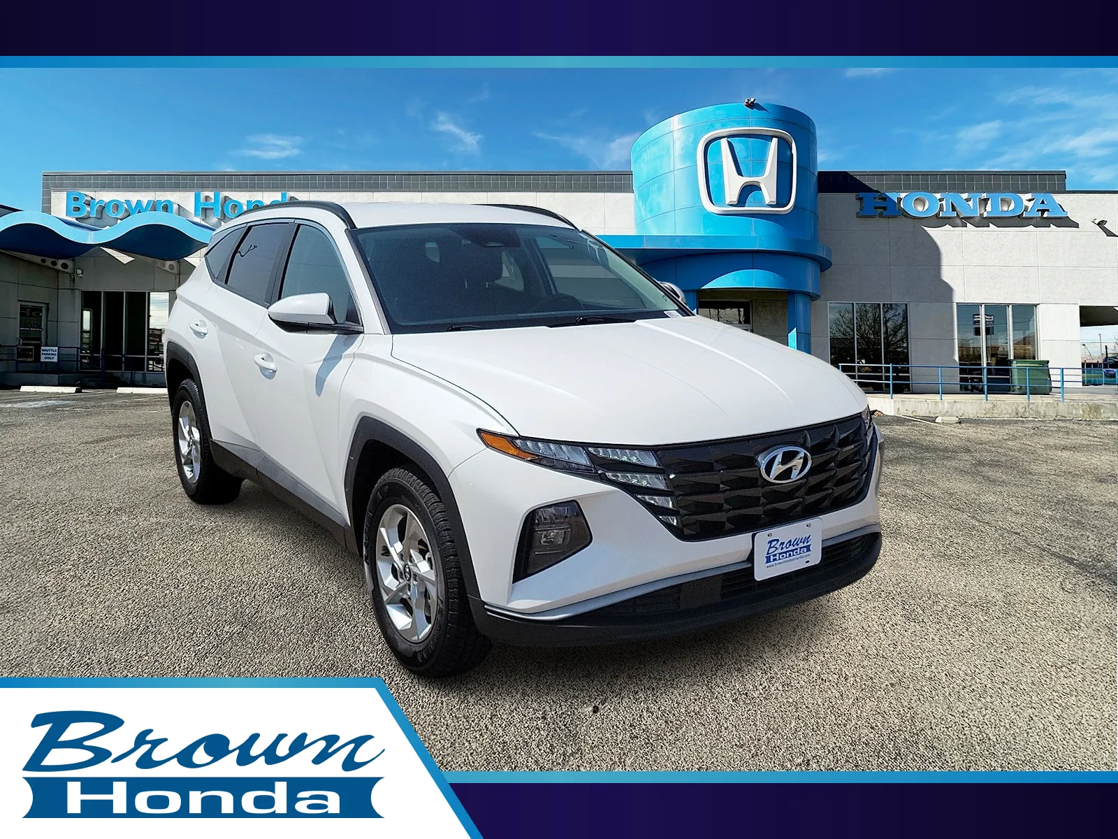 Certified Used 2024 White Pearl Hyundai SEL image 1