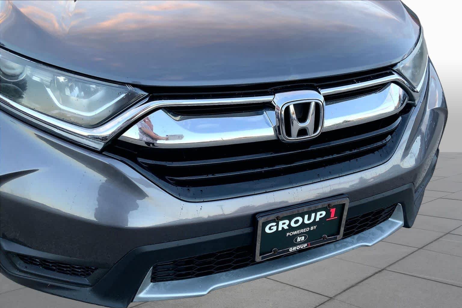 Used 2018 Modern Steel Metallic Honda LX image 32