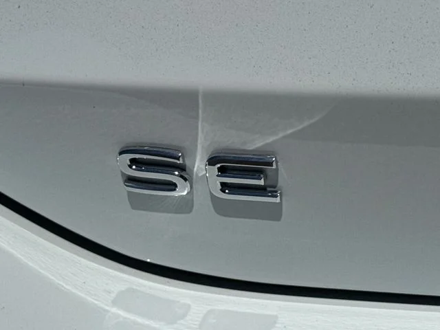New 2026 Pure White Volkswagen 2.0T SE image 15