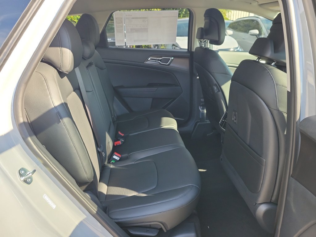New 2027 Wolf Gray Kia EX image 12