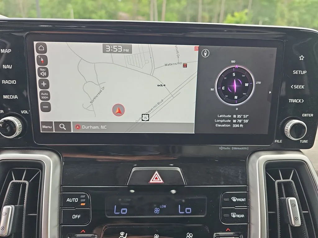 Used 2022 Green Kia X-Line EX image 22