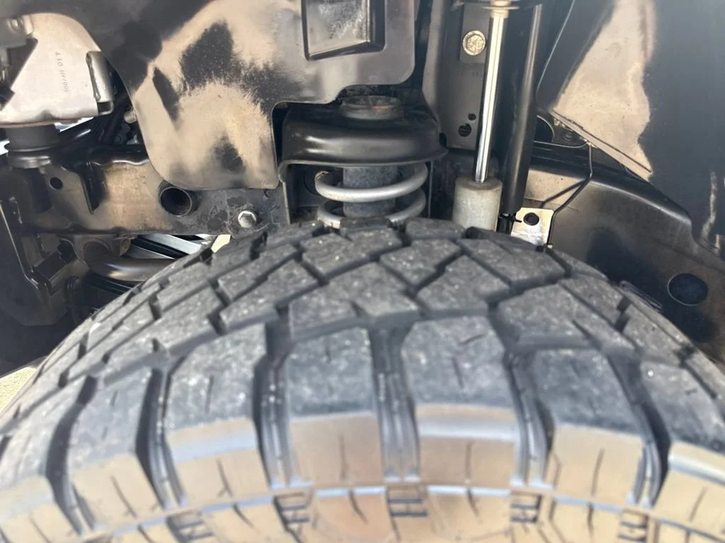 Used 2017  Jeep Sport image 32
