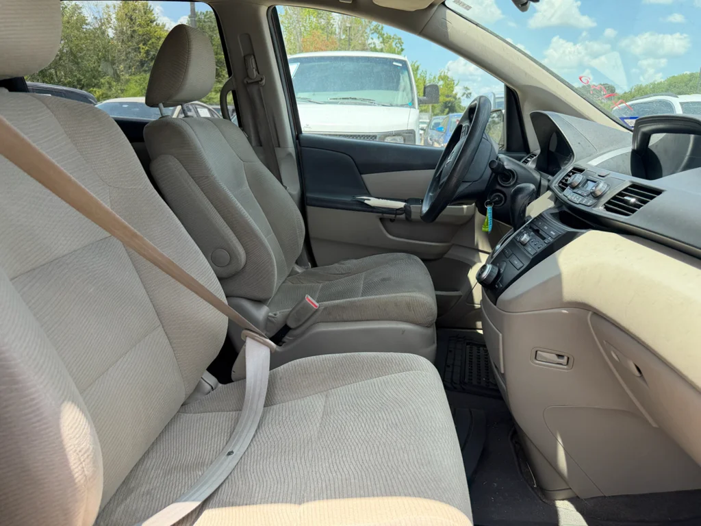 Used 2013 Dark Cherry Pearl Honda LX image 11