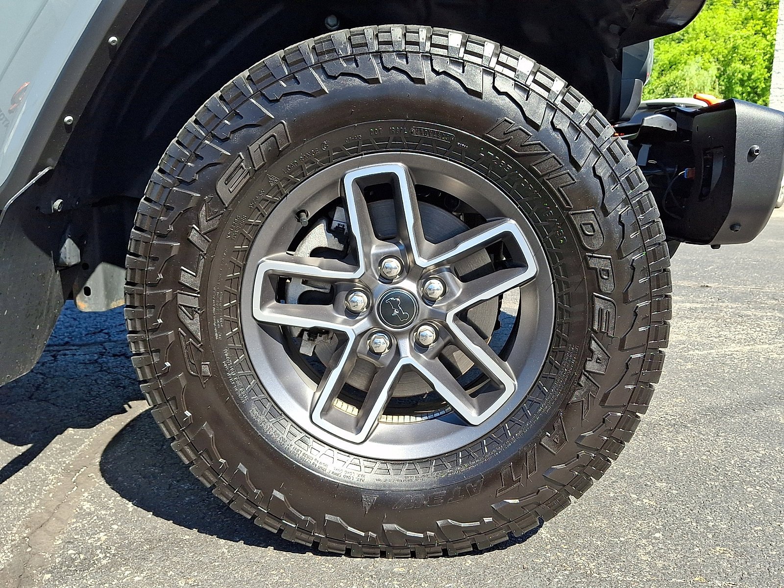 Certified Used 2024 Anvil Clear Coat Jeep Mojave X image 8