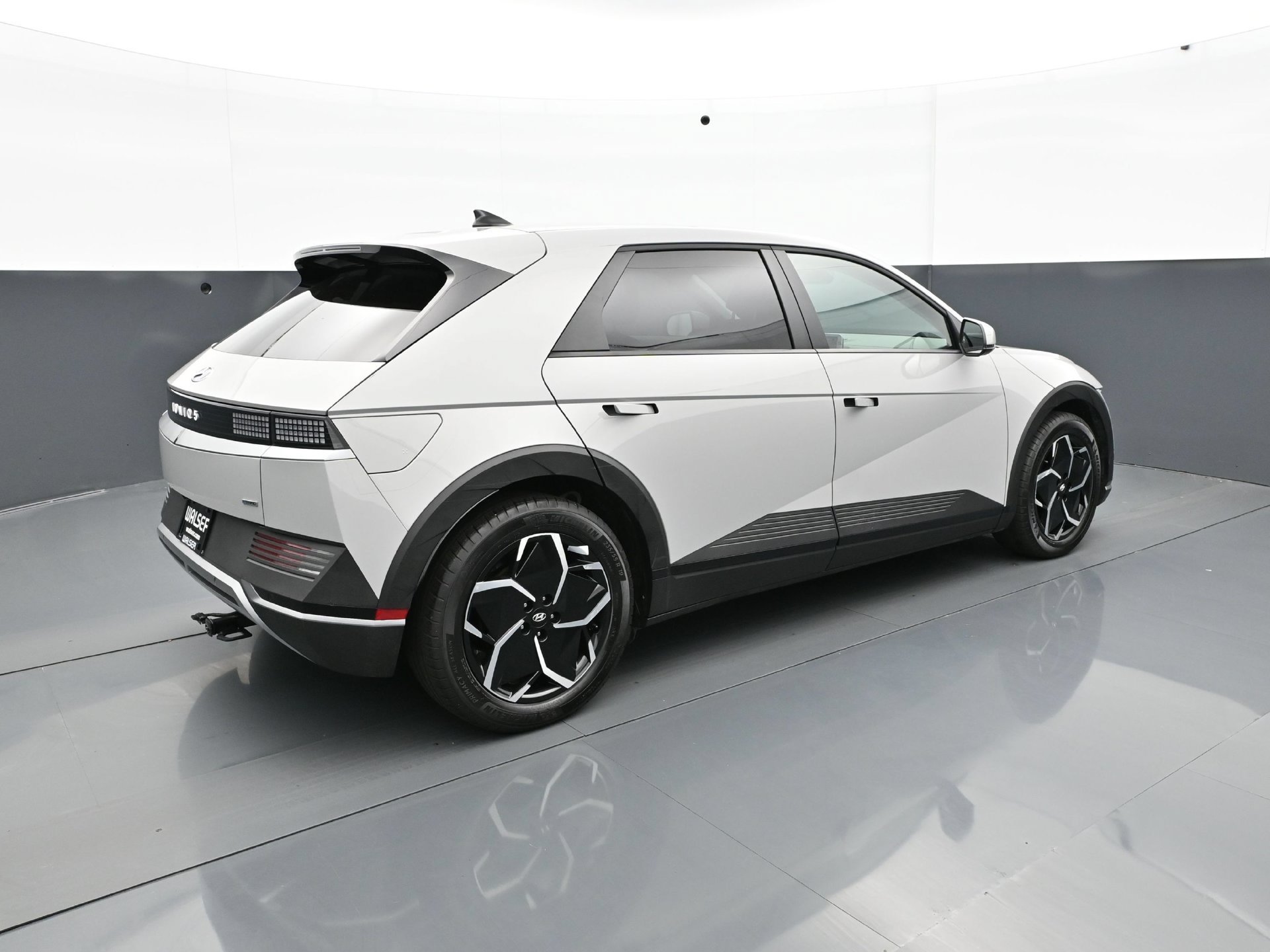 Used 2024 Cyber Gray Hyundai SEL AWD image 7