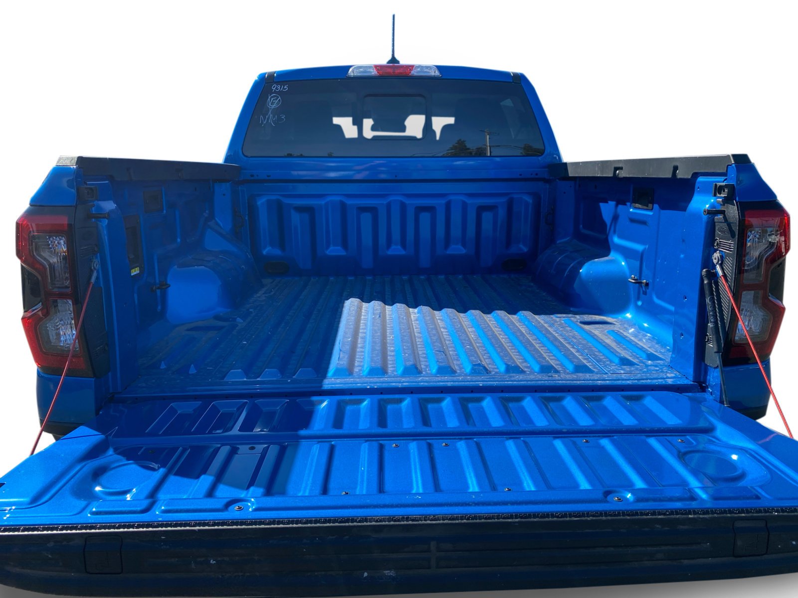 New 2024 Velocity Blue Metallic Ford XLT image 17
