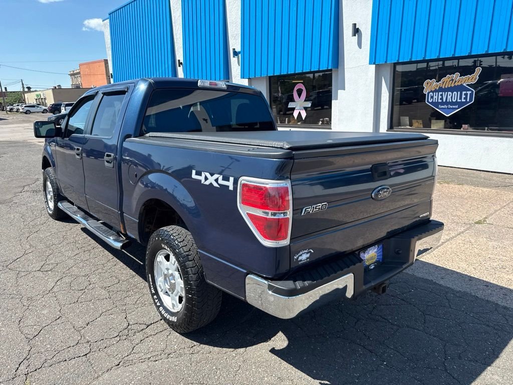 Used 2013 Blue Ford XLT image 17