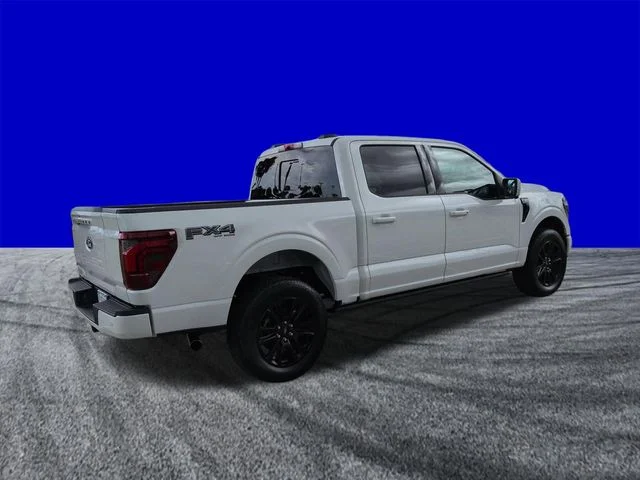 New 2026 Star White Metallic Tri-Coat Ford Platinum® image 4