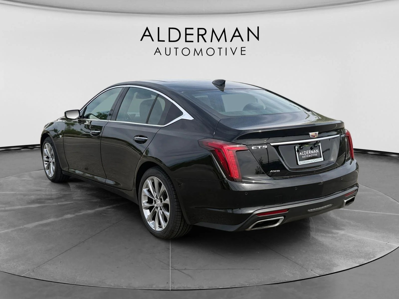 Used 2020 Black Raven Cadillac Premium Luxury image 4