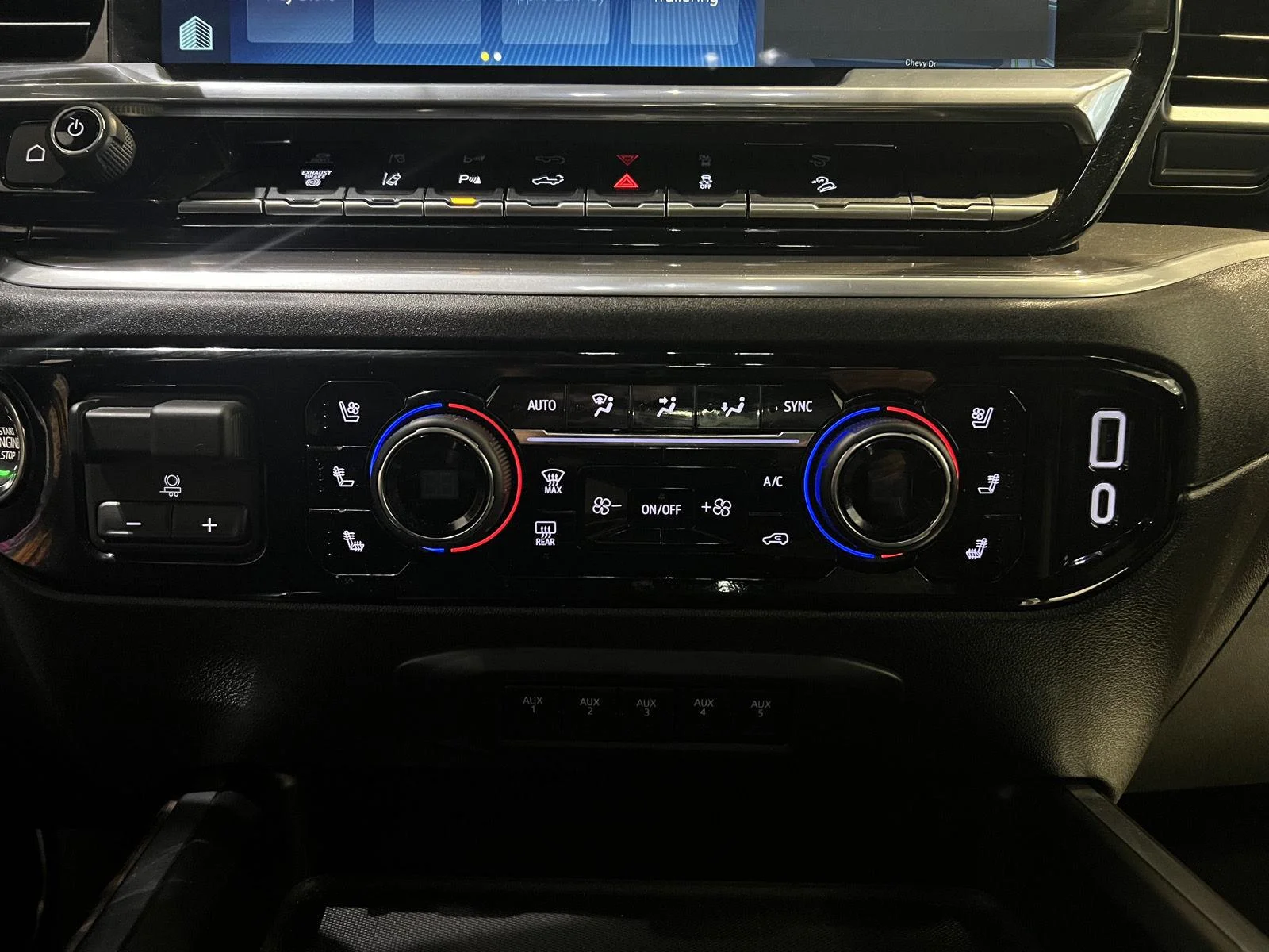 Used 2026 Black Chevrolet High Country image 28