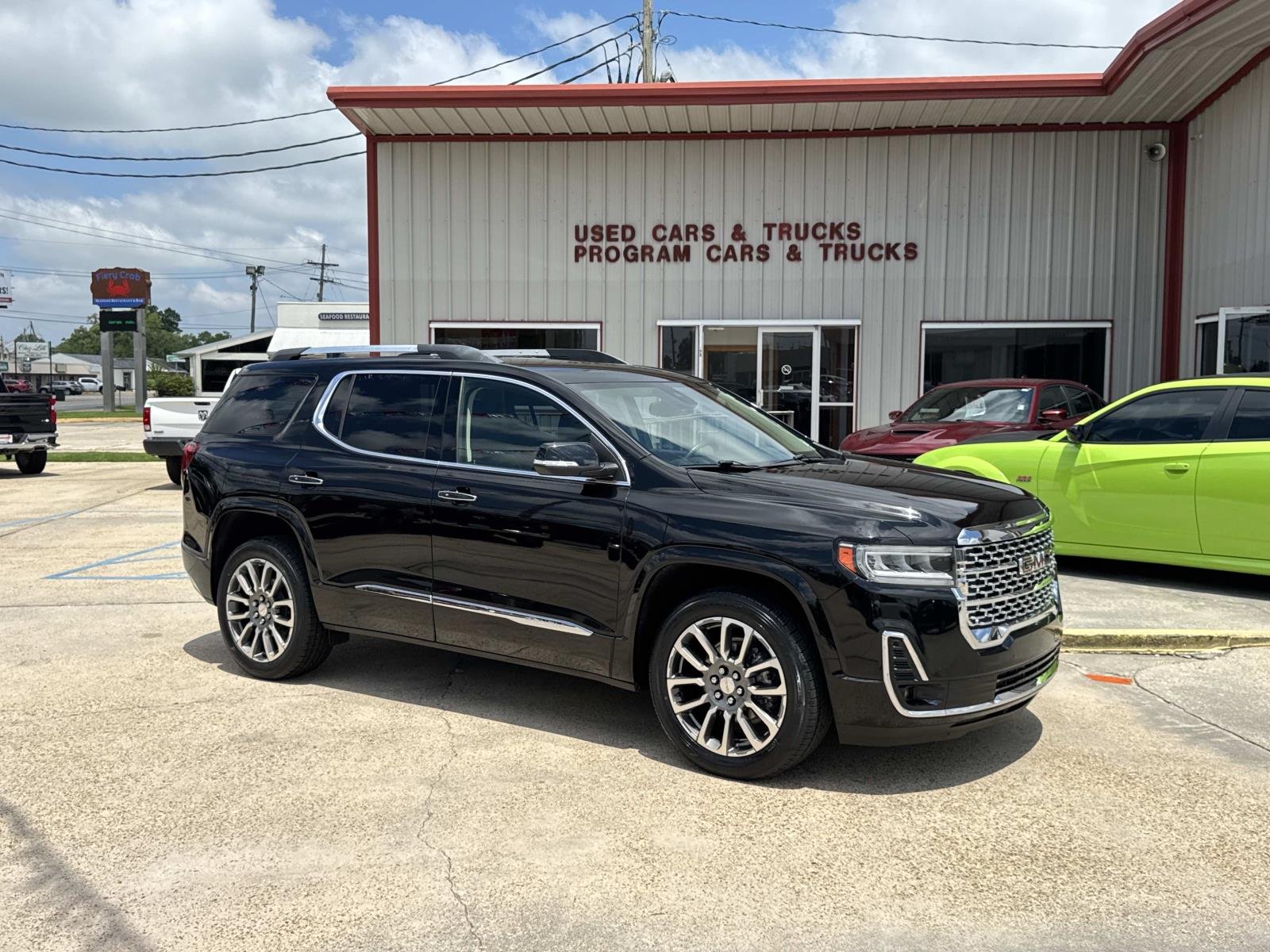 2022 GMC Acadia Denali FWD's photo