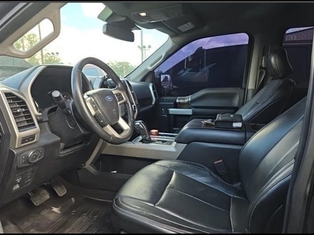 Used 2019 Red Ford Lariat image 6