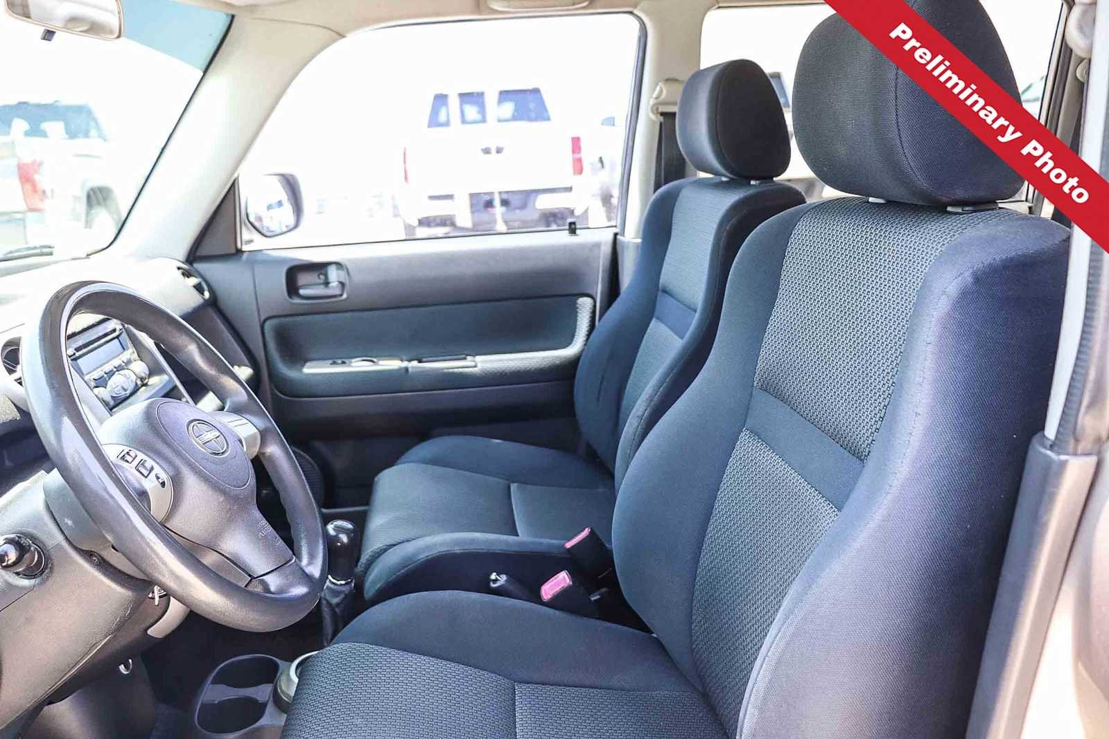 Used 2006 Thunder Cloud Metallic Scion  image 13