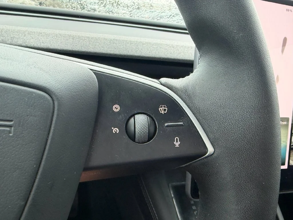 Used 2025 Black Tesla Long Range image 19
