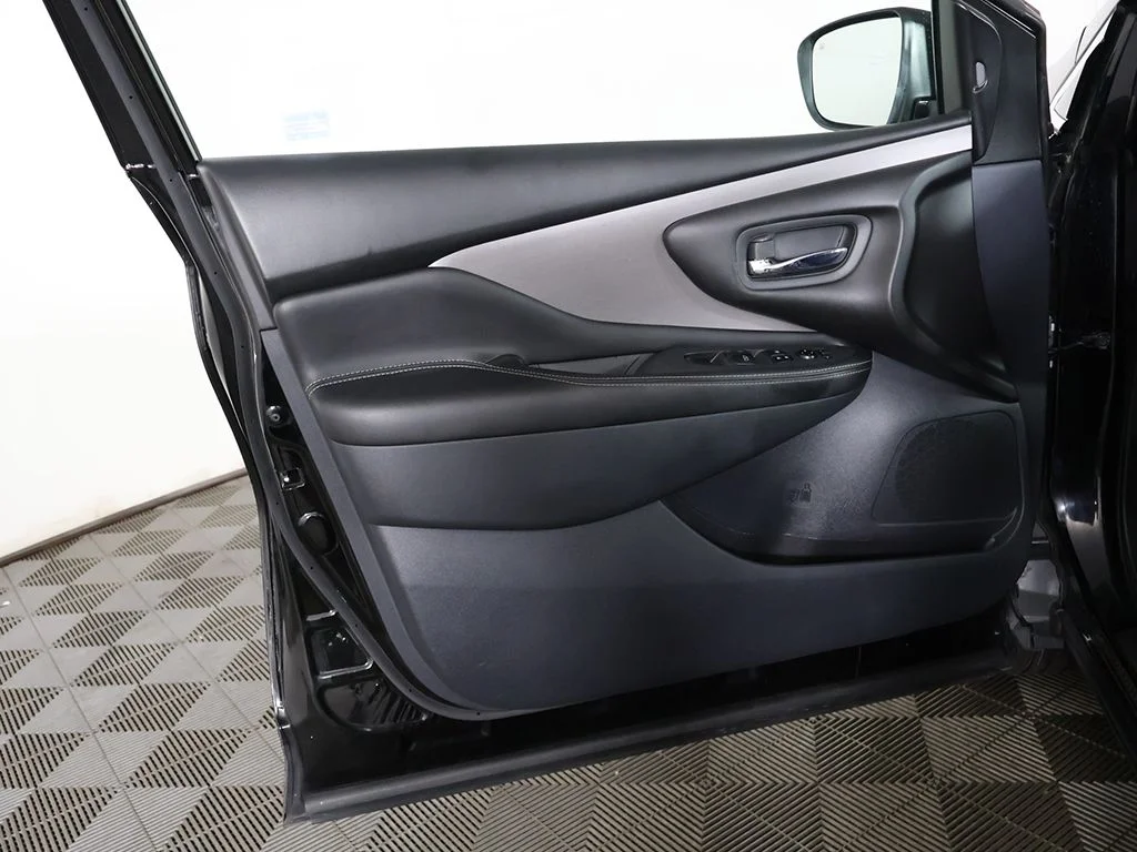 Used 2023 Black Nissan SV image 21
