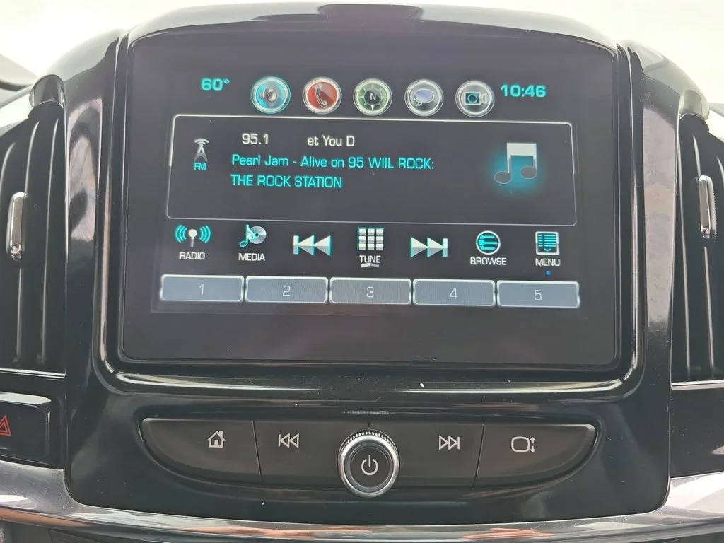 Certified Used 2018 White Chevrolet Premier image 13