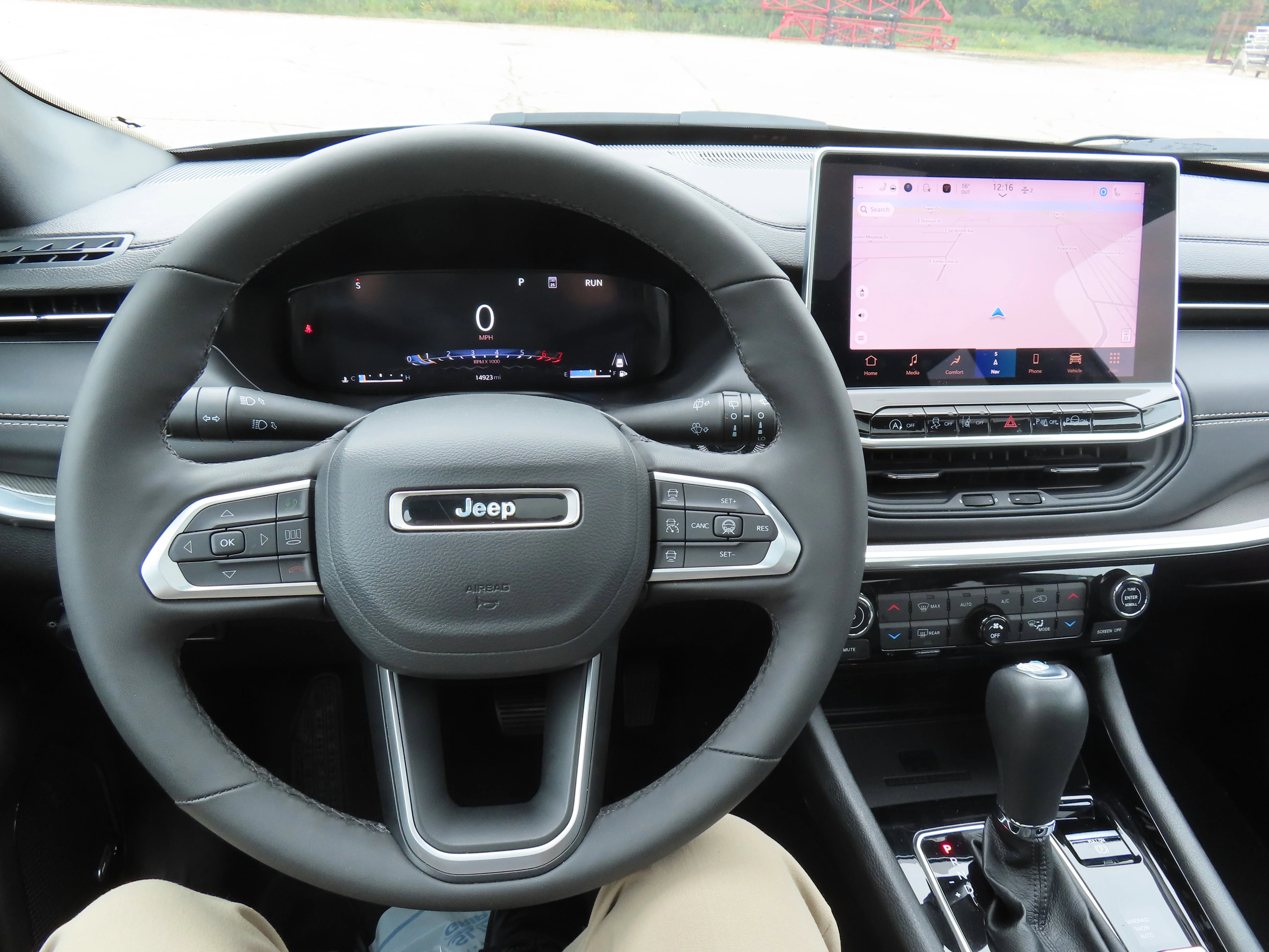 2024 Jeep Compass Limited - Photo 16