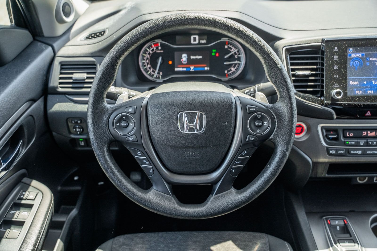 2023 Honda Ridgeline Sport - Photo 27