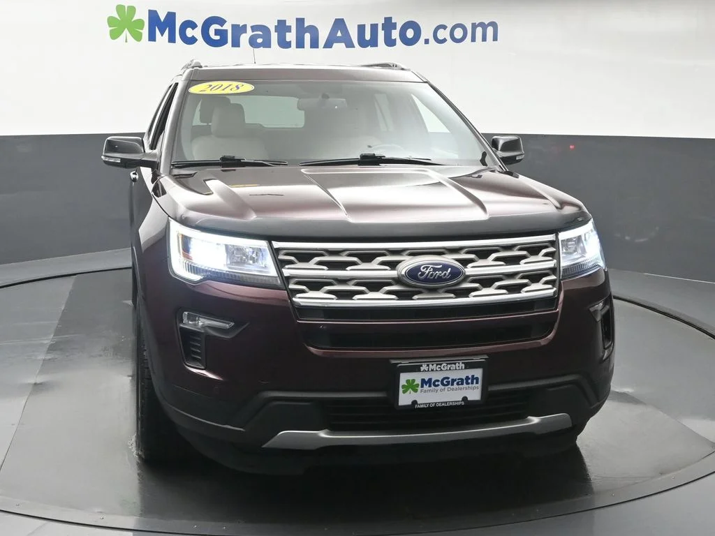 Used 2018 Red Ford XLT image 5