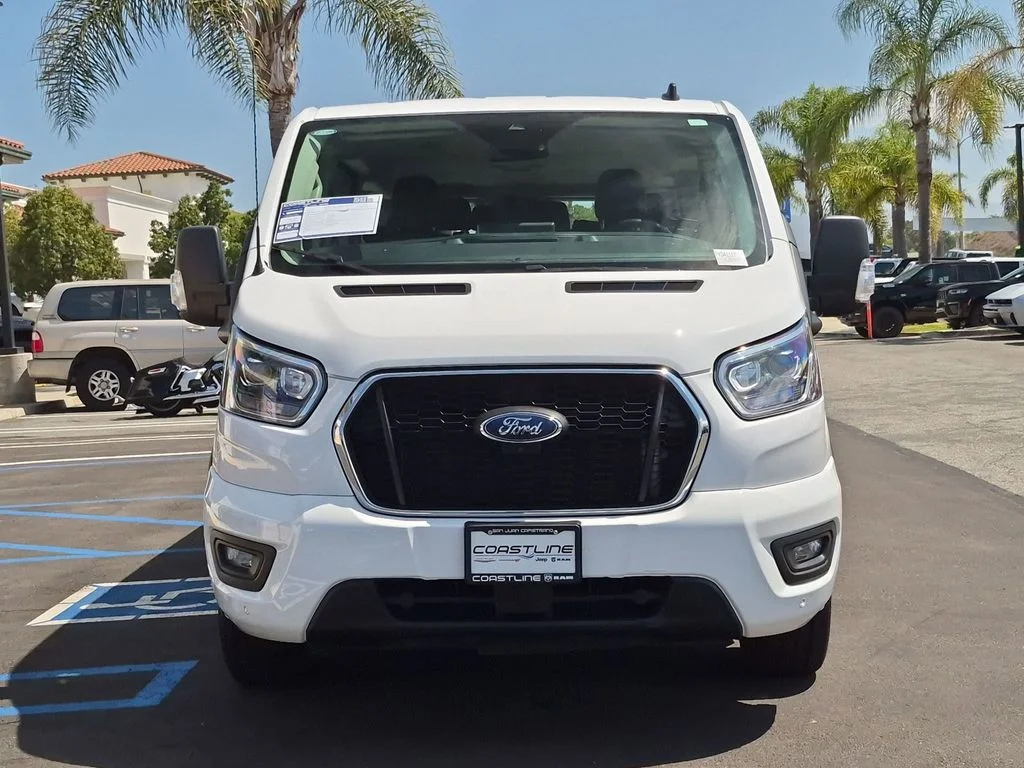 Used 2023 White Ford XLT image 2