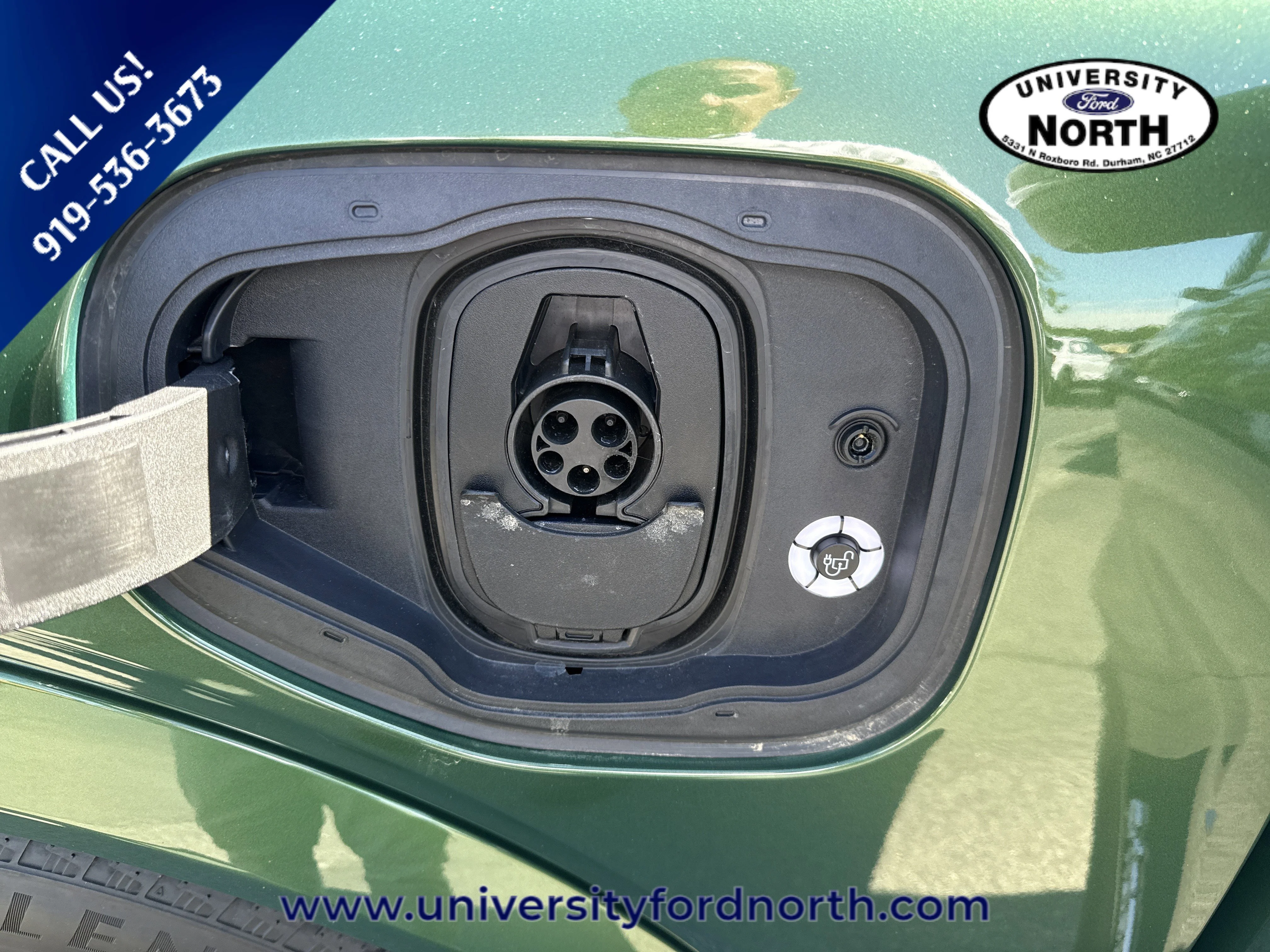Used 2025 Green Metallic Ford Premium image 11