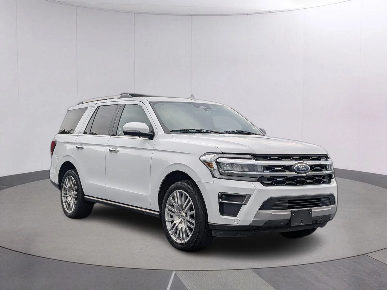 Used 2024 Oxford White Ford Limited image 7