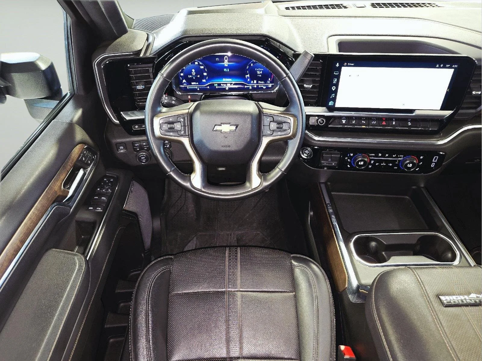 Used 2024 Black Chevrolet High Country image 35