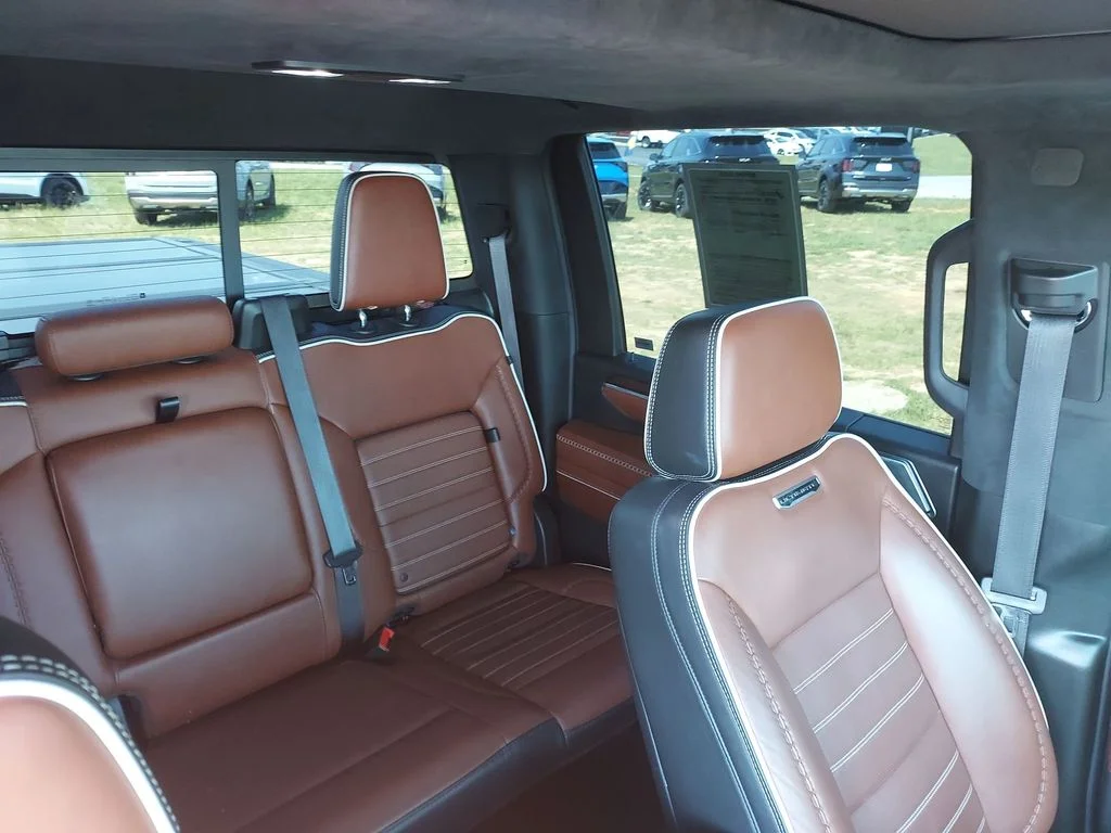 Used 2024 Black GMC Denali Ultimate image 14