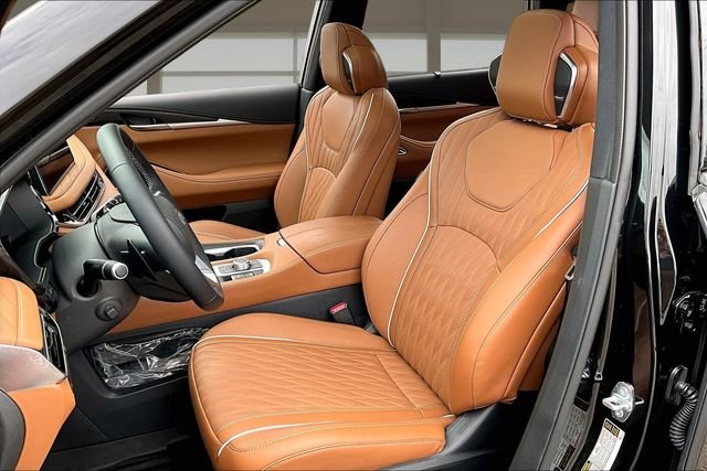 Used 2026 Black INFINITI Autograph image 25