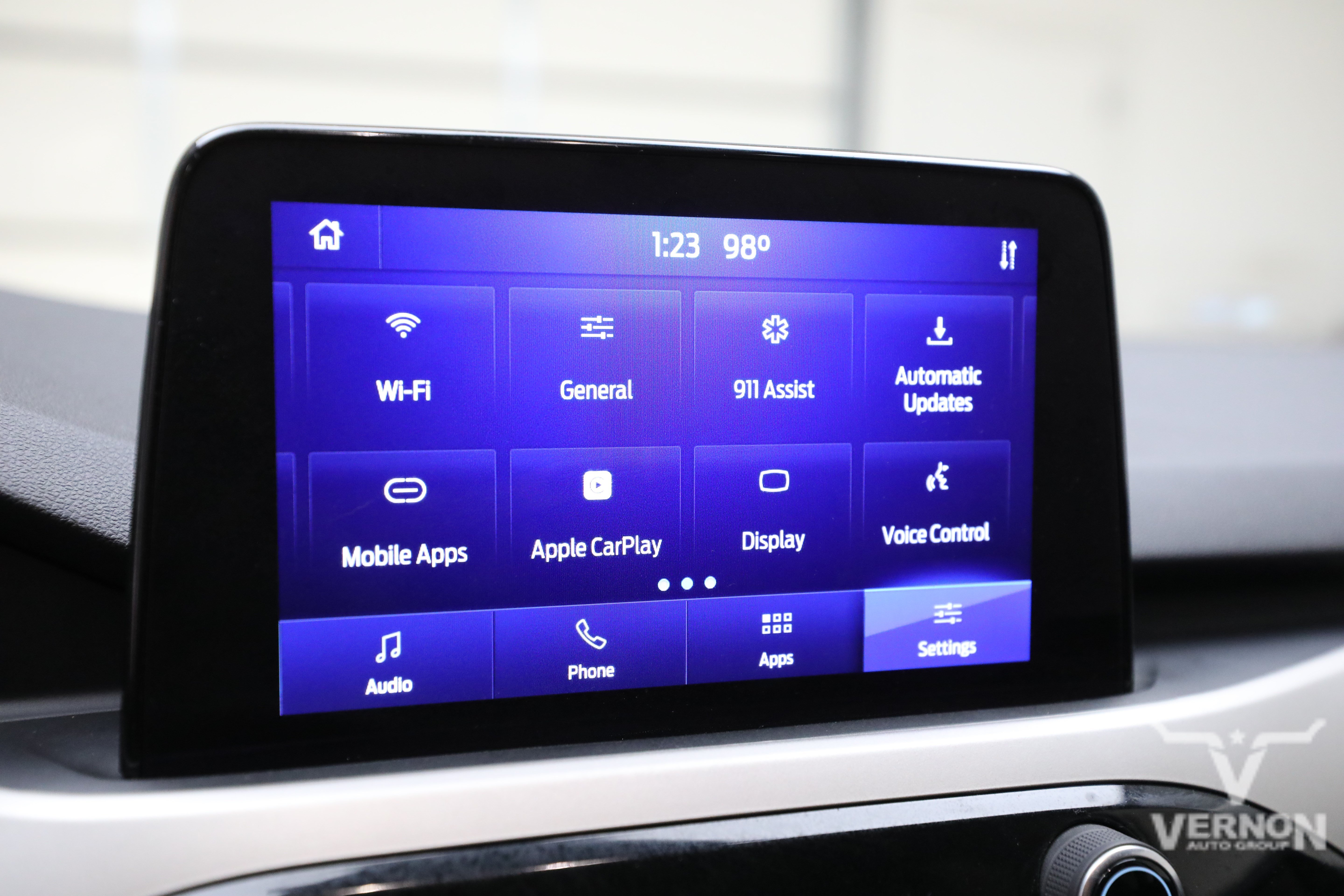 Used 2022 Oxford White Ford Y image 27