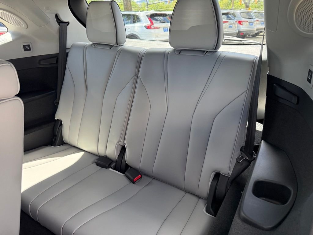 Used 2026 Canyon River Blue Metallic Acura Advance Package image 14