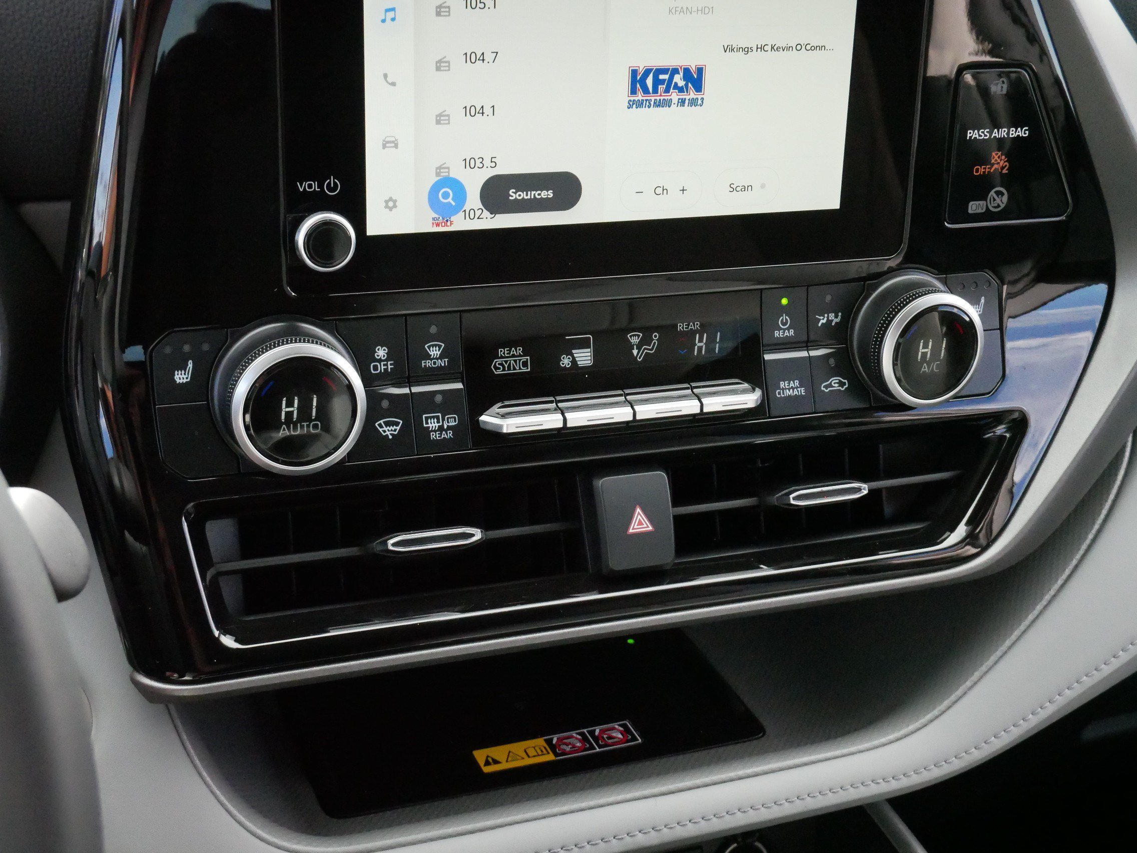Certified Used 2026 Wind Chill Pearl Toyota XLE image 23