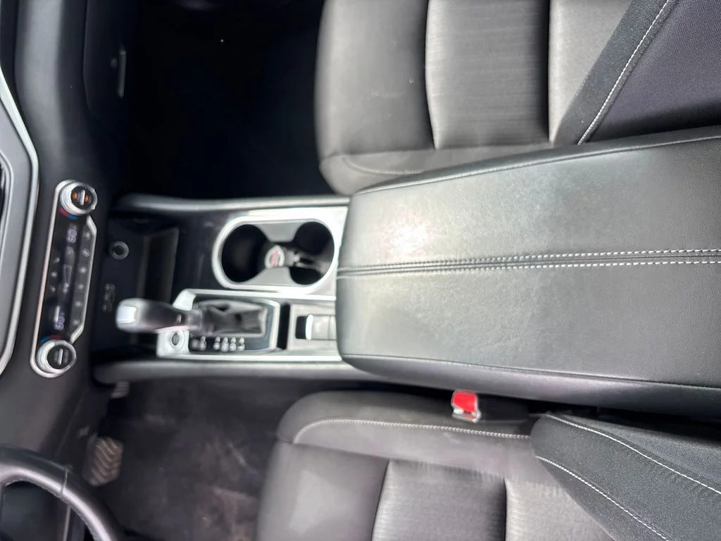 Used 2020 Gray Nissan 2.5 SV image 29