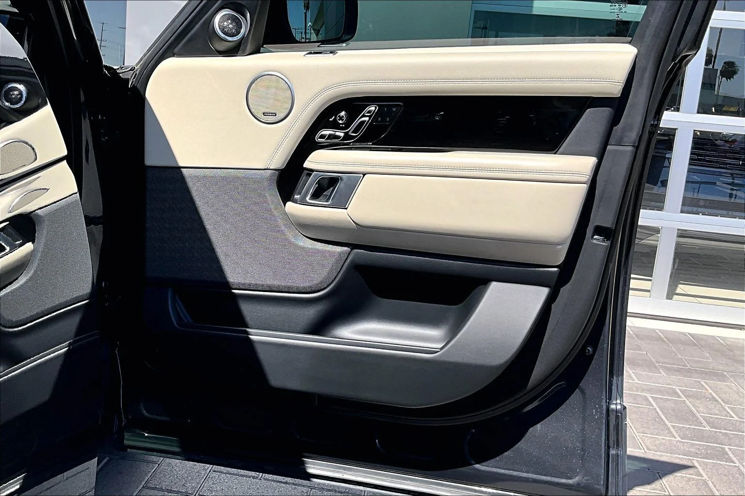 Certified Used 2022 Gray Land Rover Westminster image 24