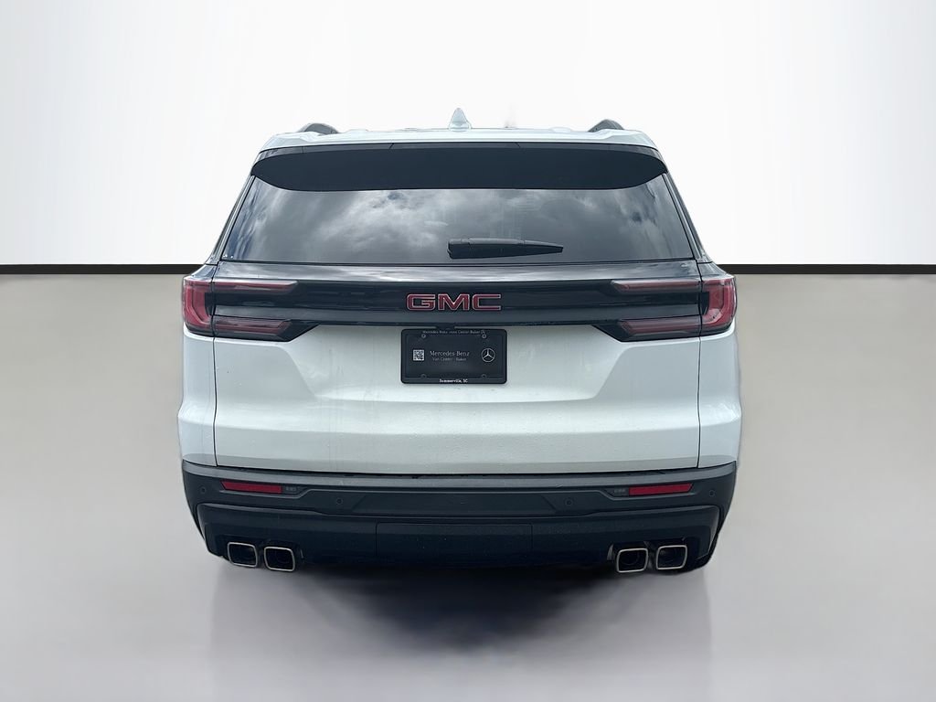 Used 2025 Summit White GMC Elevation image 4