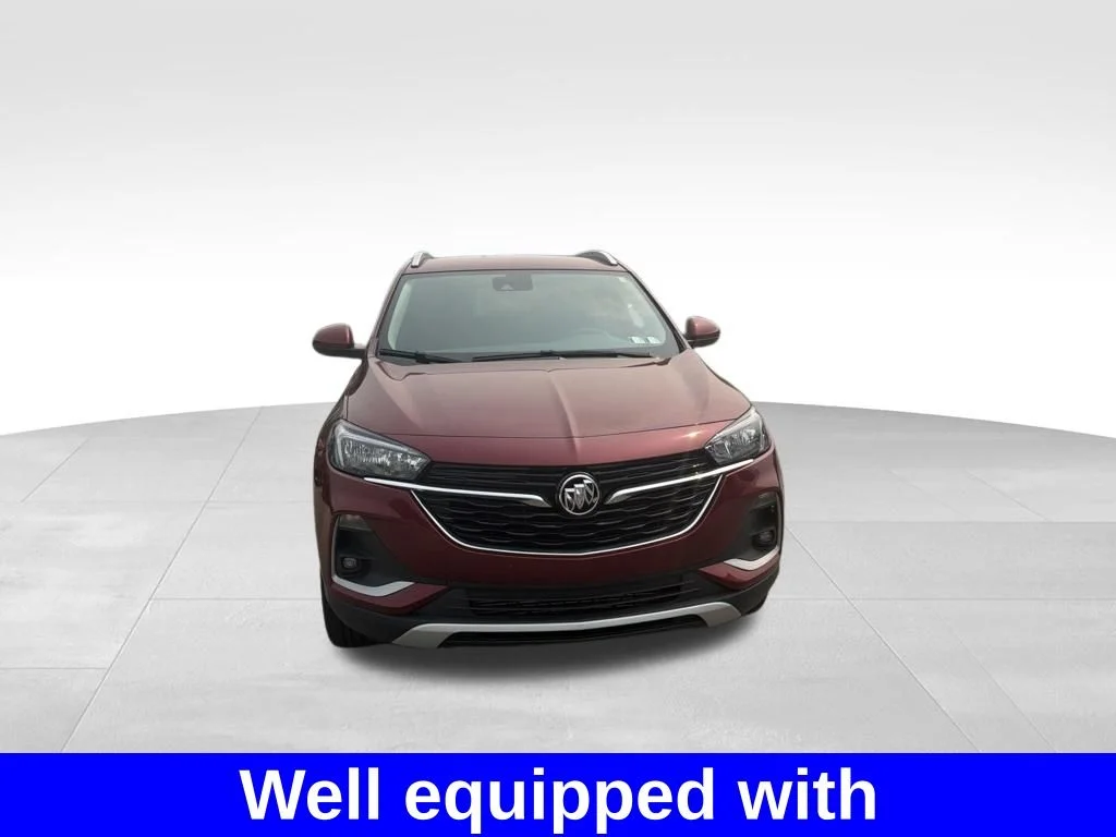Used 2023 Red Buick Select image 3