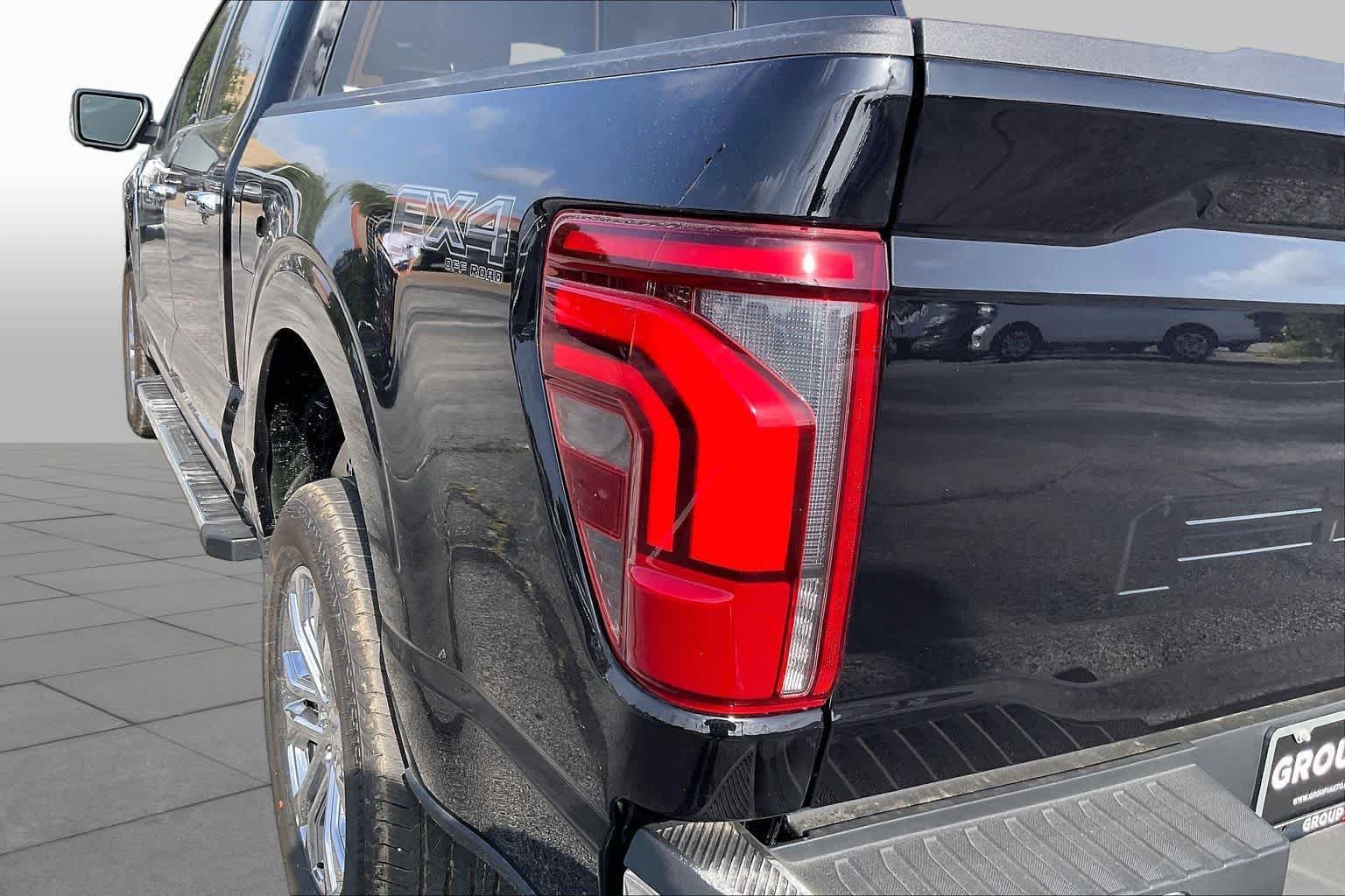 New 2026 Agate Black Metallic Ford Lariat® image 11