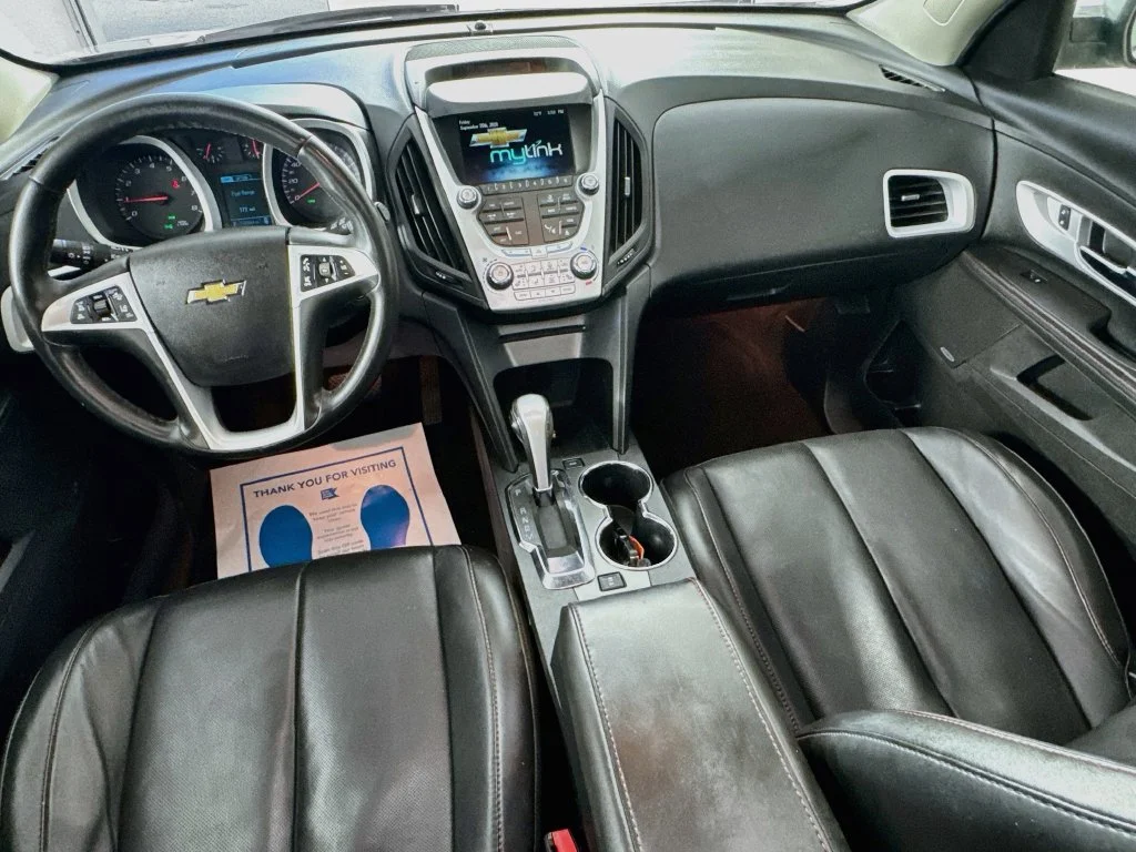 Used 2015 Silver Chevrolet LTZ image 25