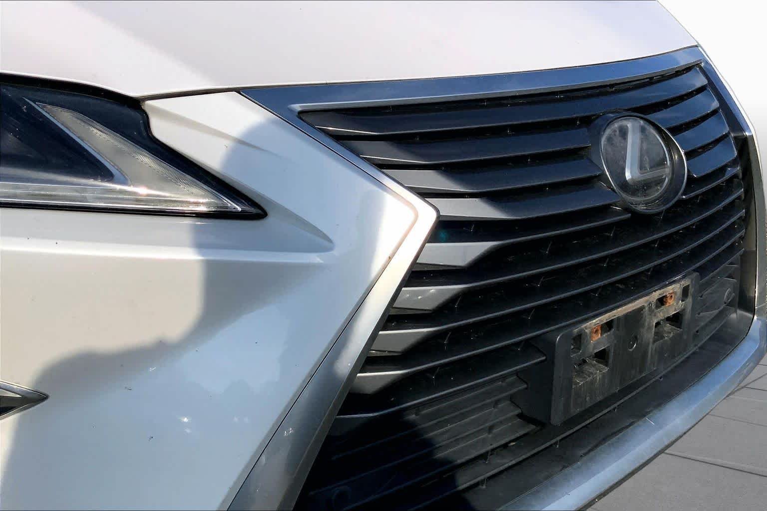 Used 2017 Eminent White Pearl Lexus  image 30